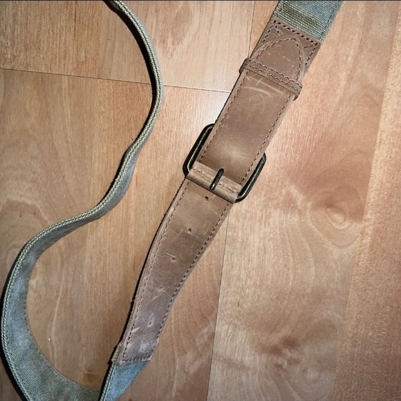 Vintage L.L. Bean Green and Tan Crossbody Messenger Bag, Like New!! - Picture 4 of 6